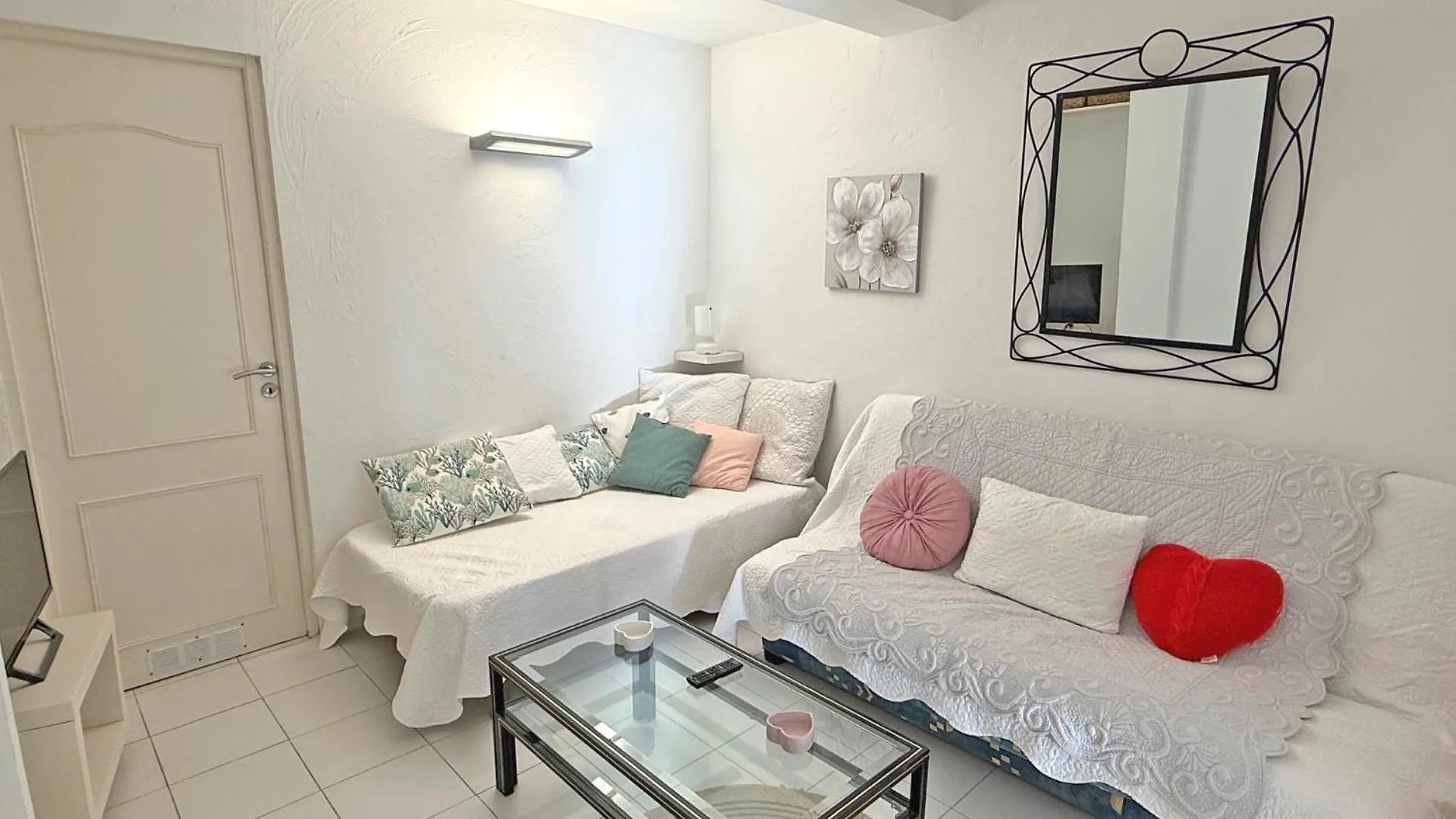 Massilia 18 Apartment Sainte-Maxime France